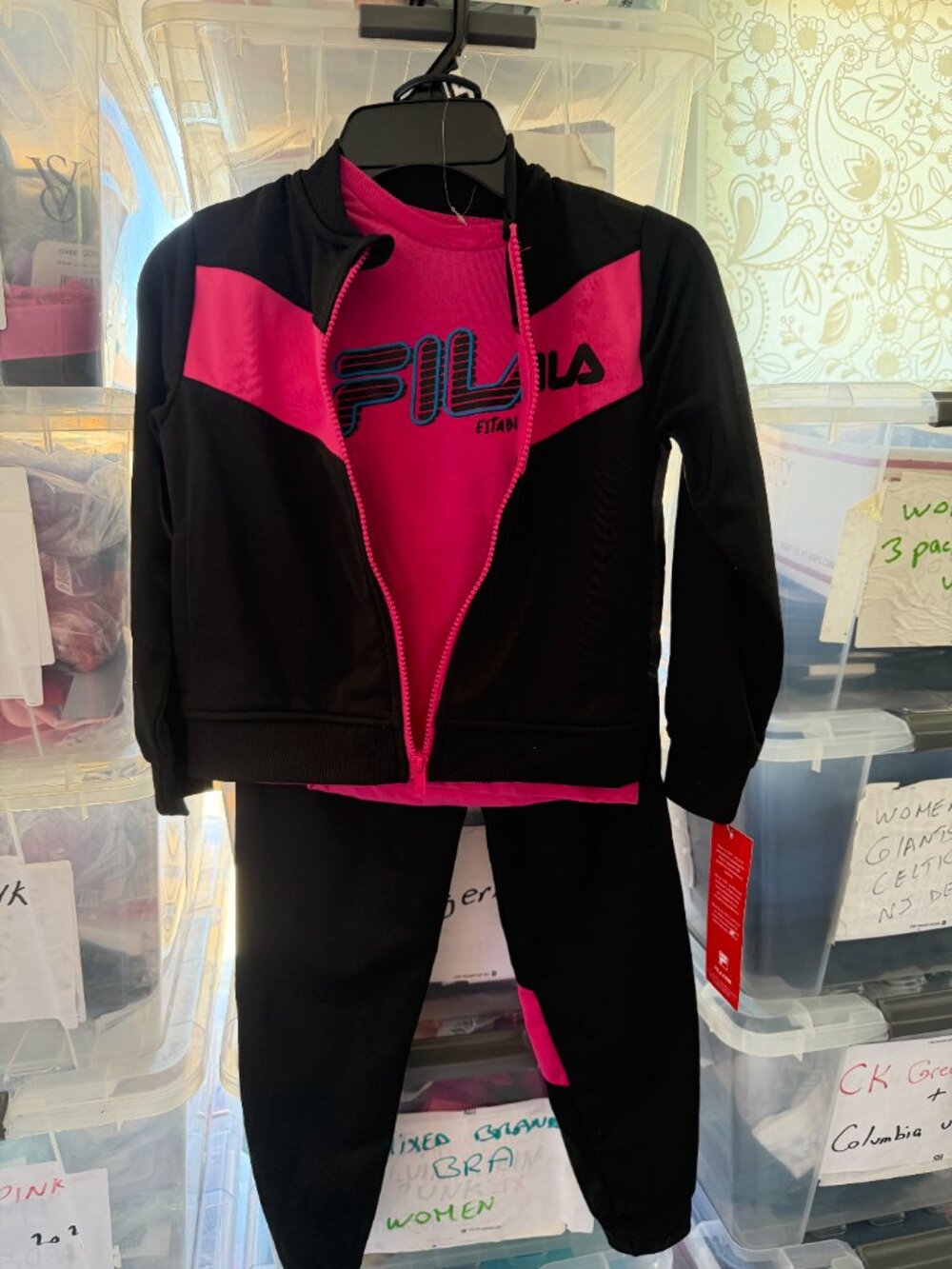 Fila Girls Chevron 3 Pieces Track Set Black/Pink Size: 5/6 NEW with TAGS